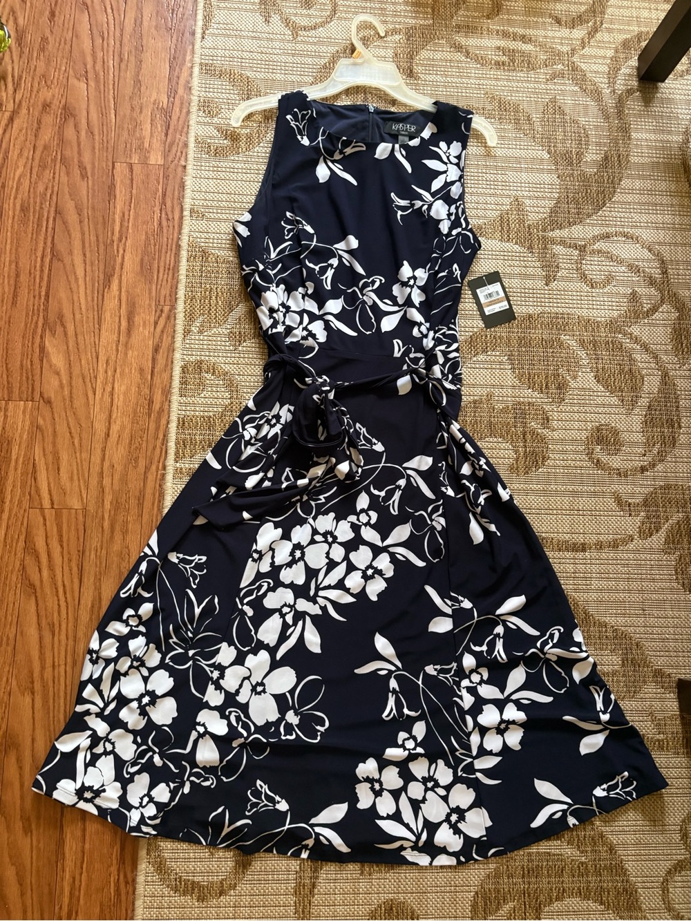 Kasper Navy and White Floral Tie-Waist Midi Dress